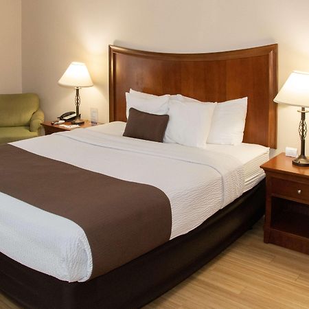 Best Western I-5 Inn & Suites Lodi Esterno foto