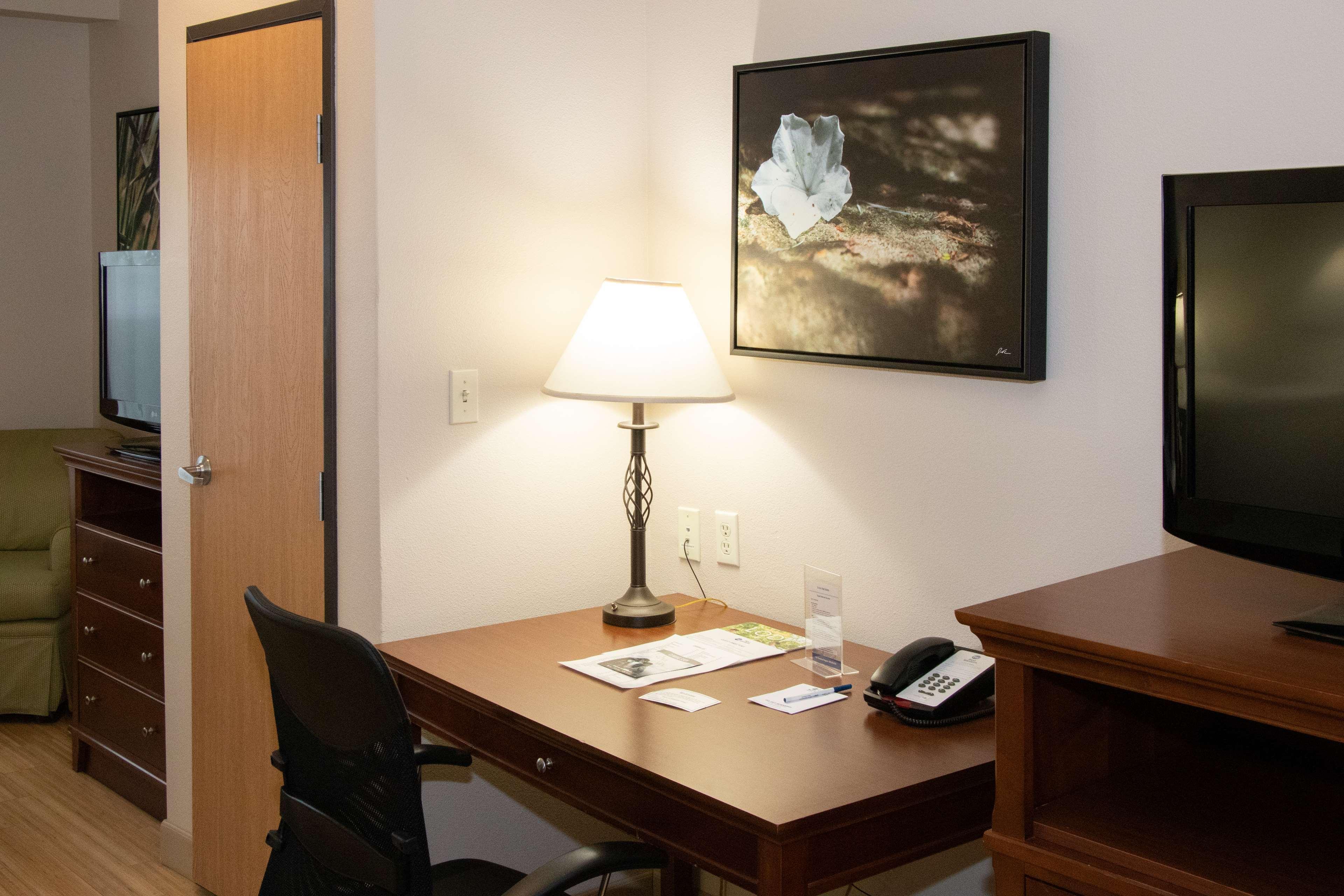 Best Western I-5 Inn & Suites Lodi Esterno foto
